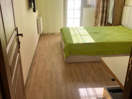 Triumph Palace kompleksində 1 otaqlı yeni tikili mənzil kirayə verilir, 40 m², 750 AZN/ay, şəkil 3 / 12