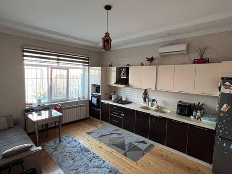 Zabratda 7 otaqlı həyət evi kirayə verilir, 220 m², 1 200 AZN/ay, şəkil 2 / 12