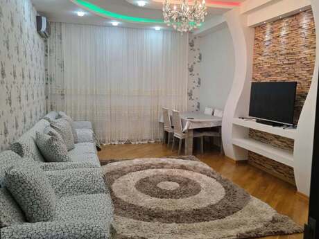 Yeni Bakı kompleksində 3 otaqlı yeni tikili mənzil kirayə verilir, 100 m², 600 AZN/ay, şəkil 2 / 12