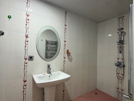Продаётся 3-комнатная квартира в новостройке, ЖК Qurtuluş 93, 80 м², 123 000 AZN, фото 3 / 10