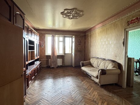 İçəri Şəhərdə 4 otaqlı köhnə tikili mənzil satılır, 130 m², 258 000 AZN, şəkil 3 / 12