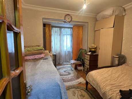 28 Mayda 2 otaqlı köhnə tikili mənzil kirayə verilir, 50 m², 650 AZN/ay, şəkil 5 / 5