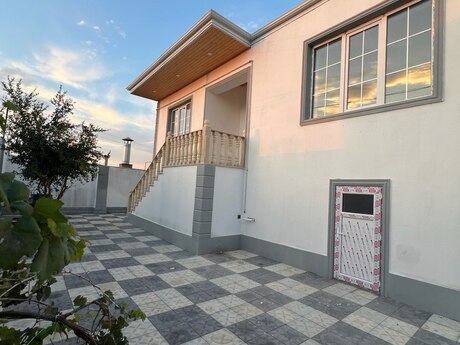 4 otaqlı ev, 90 m², Savalan, 115 000 AZN