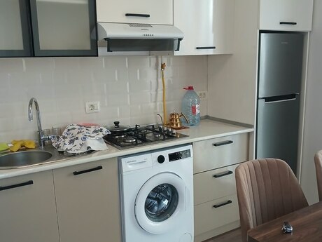 Yasamalda 3 otaqlı yeni tikili mənzil kirayə verilir, 75 m², 650 AZN/ay, şəkil 5 / 12