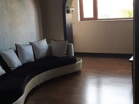 Nəsimidə 3 otaqlı köhnə tikili mənzil kirayə verilir, 80 m², 720 AZN/ay, şəkil 4 / 12