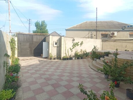 Balaxanıda 5 otaqlı həyət evi satılır, 180 m², 145 000 AZN, şəkil 2 / 12