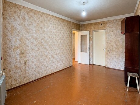 Gənclikdə 3 otaqlı köhnə tikili mənzil satılır, 80 m², 161 000 AZN, şəkil 4 / 12