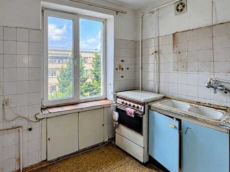 Gənclikdə 3 otaqlı köhnə tikili mənzil satılır, 80 m², 161 000 AZN, şəkil 5 / 12