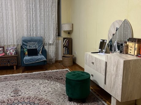 Сдаётся 3-комнатный дом, Binəqədi, 70 м², 250 AZN/мес, фото 2 / 3