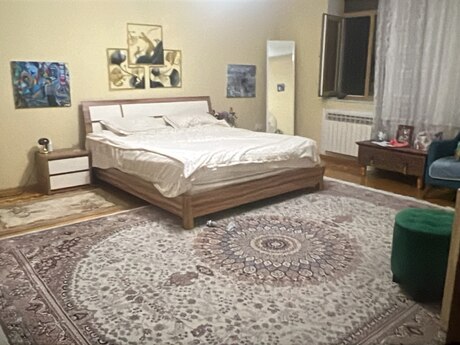 3 otaq · 70 m²