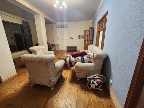 7-room house for rent in Bayıl, 130 m², 500 AZN/mo, photo 3 / 8