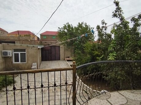 4 rooms · 110 m²