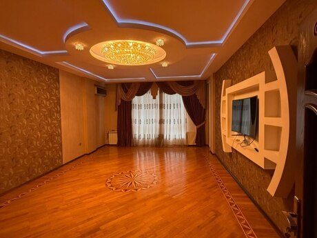 8 Noyabrda 4 otaqlı yeni tikili mənzil satılır, 171 m², 447 000 AZN, şəkil 2 / 12