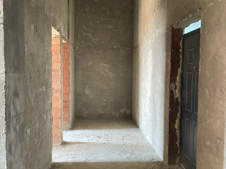 2-room new-build apartment for sale in Həzi Aslanov, 70 m², 122 000 AZN, photo 2 / 9