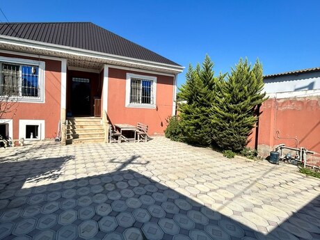 4 otaq · 300 m² · 1/1 mərtəbə, Hövsan