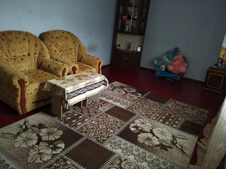 Sabunçuda 5 otaqlı həyət evi satılır, 75 m², 45 700 AZN, şəkil 2 / 12