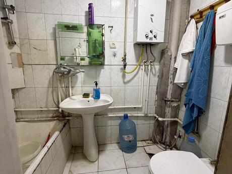 İnşaatçılarda 2 otaqlı həyət evi satılır, 45 m², 155 000 AZN, şəkil 4 / 12
