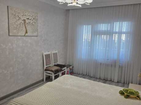 Bakıxanovda 3 otaqlı köhnə tikili mənzil satılır, 85 m², 215 000 AZN, şəkil 5 / 12
