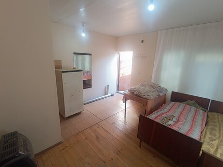 20 Yanvarda 1 otaqlı həyət evi kirayə verilir, 50 m², 300 AZN/ay, şəkil 2 / 12