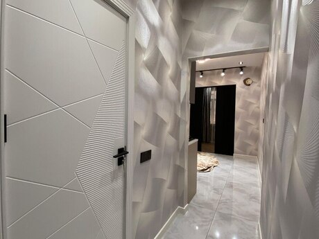 Abşeronda 1 otaqlı yeni tikili mənzil satılır, 31 m², 58 000 AZN, şəkil 2 / 12
