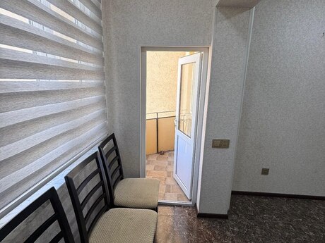 Hövsanda 1 otaqlı köhnə tikili mənzil satılır, 46 m², 92 000 AZN, şəkil 3 / 7
