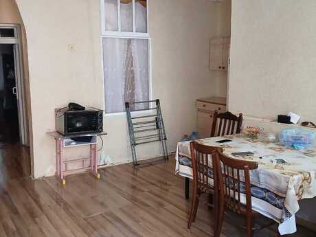 Bayılda 2 otaqlı həyət evi satılır, 70 m², 140 000 AZN, şəkil 2 / 12