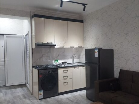 Abşeronda 1 otaqlı yeni tikili mənzil kirayə verilir, 30 m², 350 AZN/ay, şəkil 2 / 6