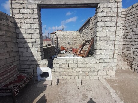 2 otaq · 100 m²