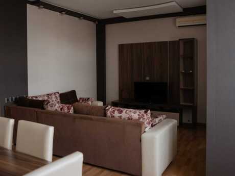 28 Mayda 3 otaqlı yeni tikili mənzil kirayə verilir, 95 m², 1 000 AZN/ay, şəkil 2 / 12