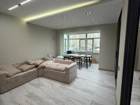 8 Noyabrda 3 otaqlı köhnə tikili mənzil kirayə verilir, 70 m², 800 AZN/ay, şəkil 3 / 7