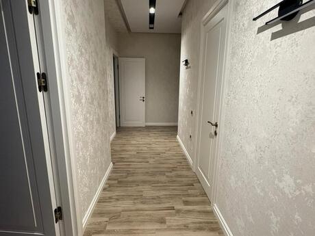 Hünər Qüllələri kompleksində 3 otaqlı yeni tikili mənzil kirayə verilir, 100 m², 3 000 AZN/ay, şəkil 5 / 12