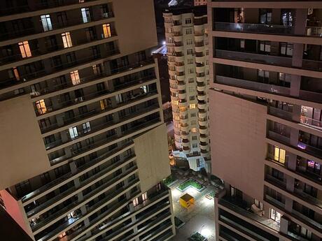 2 rooms · 65 m² · floor 23/28, 8 Noyabr