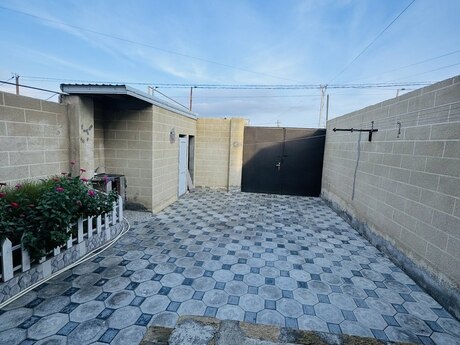 4-room house for sale in Lökbatan, 115 m², 155 000 AZN, photo 2 / 12