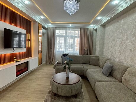 3 otaq · 85 m² · 3/6 mərtəbə, Qurtuluş 93