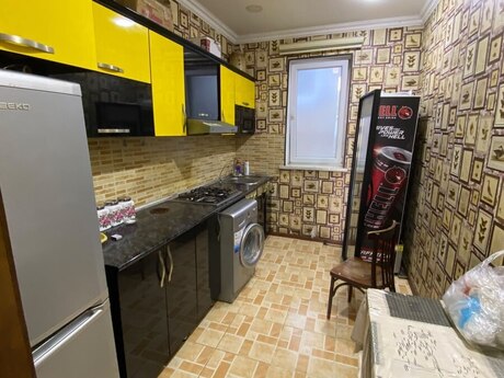 Hövsanda 4 otaqlı həyət evi kirayə verilir, 300 m², 500 AZN/ay, şəkil 4 / 10