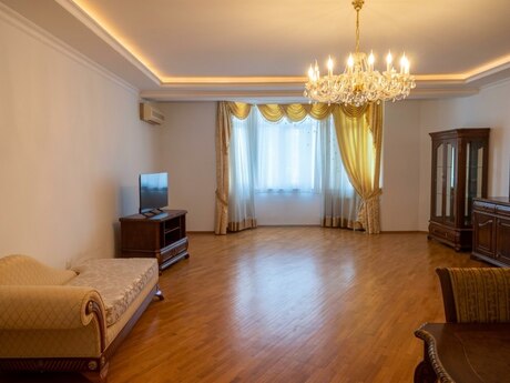 3-room new-build apartment for rent in Nizami, 140 m², 1 000 AZN/mo, photo 3 / 11