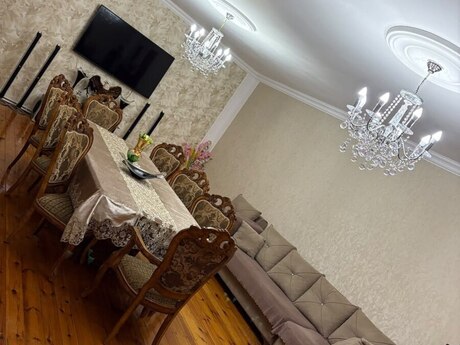 7-room house for sale in Mərdəkan, 400 m², 250 000 AZN, photo 2 / 12