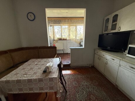 3-room old-build apartment for sale in 20 Yanvar, 80 m², 220 000 AZN, photo 2 / 11