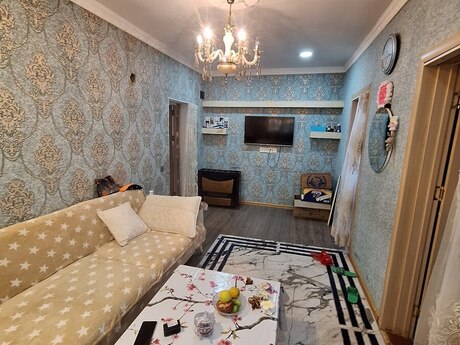 Hökməlidə 3 otaqlı həyət evi satılır, 65 m², 31 500 AZN, şəkil 2 / 7