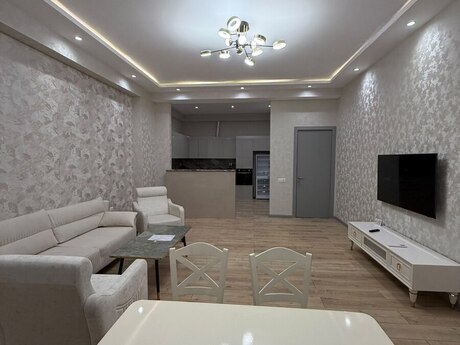 2 otaq · 91 m² · 4/17 mərtəbə, 28 May