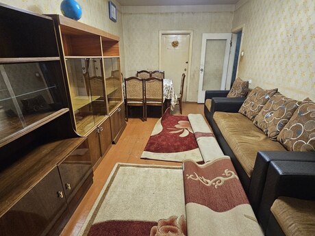Azadlıq Prospektidə 3 otaqlı köhnə tikili mənzil kirayə verilir, 90 m², 650 AZN/ay, şəkil 2 / 12