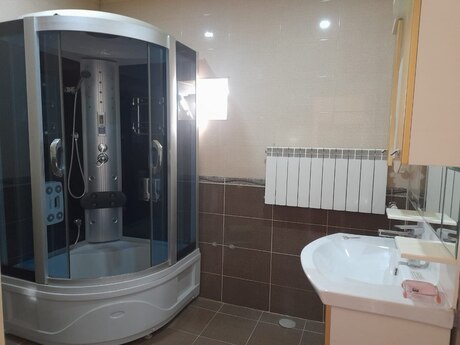 Masazırda 5 otaqlı həyət evi kirayə verilir, 250 m², 750 AZN/ay, şəkil 3 / 8