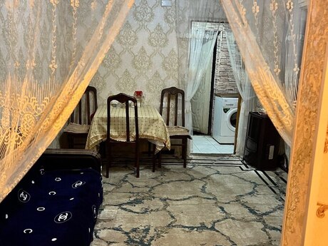 Memar Əcəmidə 2 otaqlı həyət evi kirayə verilir, 50 m², 450 AZN/ay, şəkil 2 / 8