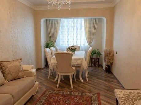 4 otaq · 90 m² · 9/9 mərtəbə, Qaraçuxur