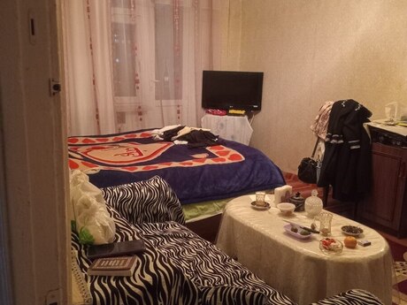 Bakıxanovda 3 otaqlı köhnə tikili mənzil satılır, 75 m², 150 000 AZN, şəkil 3 / 12
