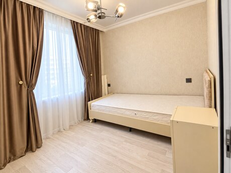 İnşaatçılarda 3 otaqlı köhnə tikili mənzil kirayə verilir, 70 m², 750 AZN/ay, şəkil 3 / 8