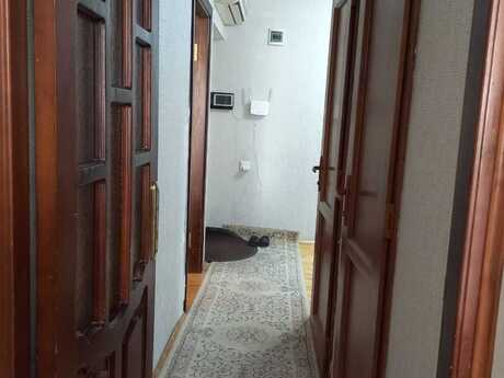 Bakıxanovda 2 otaqlı köhnə tikili mənzil kirayə verilir, 60 m², 650 AZN/ay, şəkil 2 / 12