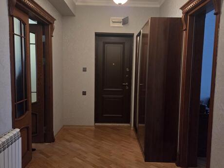 Продаётся 2-комнатная квартира в старом фонде, Memar Əcəmi, 88 м², 249 999 AZN, фото 5 / 8