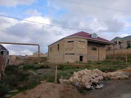5 otaq · 140 m²