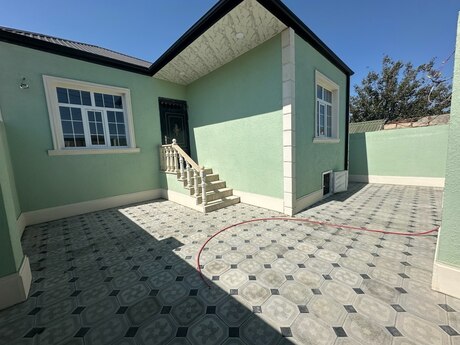 3 otaq · 100 m² · 1/1 mərtəbə, Saray